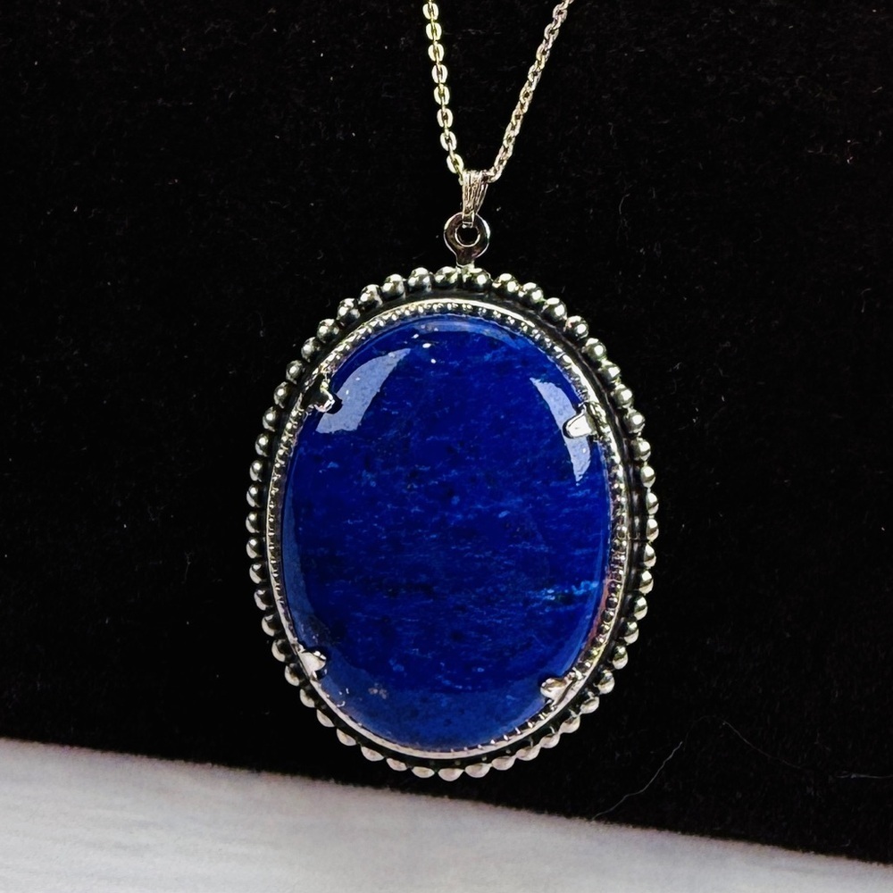 Vintage Blue Cabochon Pendant Necklace Silver Tone Beaded Frame Statement